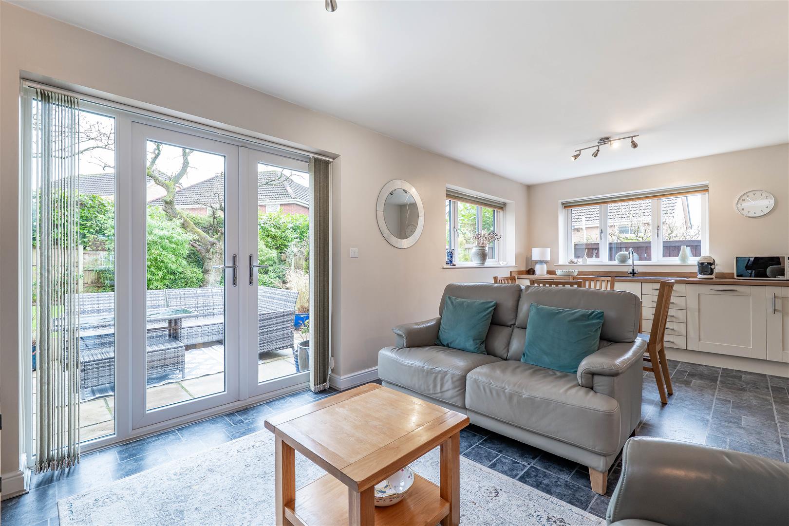3 bed property in Windflower Drive, Leyland